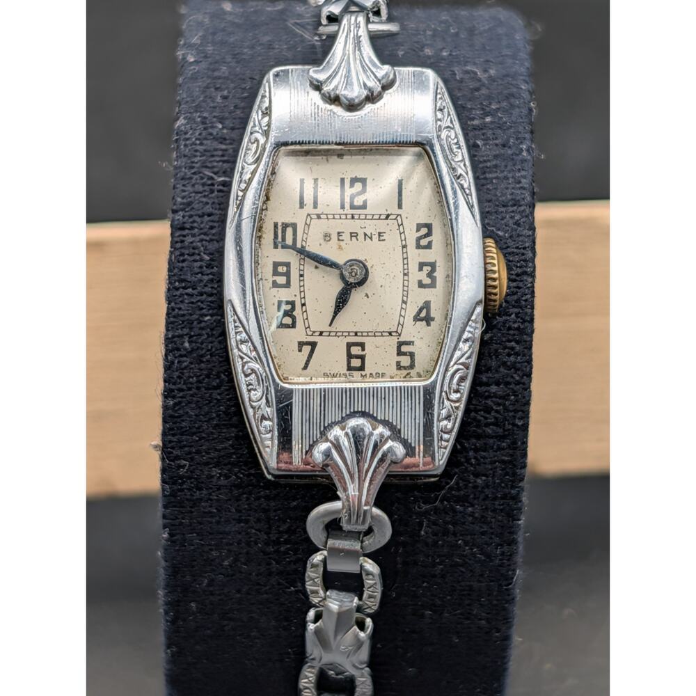 Vintage BERNE Art Deco Watch KF 171 Swiss 15J Movement Sturdy Staybrite Case 15g